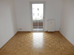 Wahren - ansprechende Familienwohnung mit Balkon im Wohnpark am Auensee – 4159 Leipzig – Vorschaubild 3