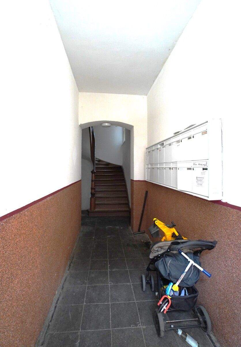 Saniertes Mehrfamilienhaus in bester Lage Nürnbergs – Nürnberg – Vorschaubild 2