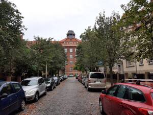 Bezugsfreie, provisionsfreie 2-Zimmer-Wohnung in Giebichenstein - Umbau auf 3 Zimmer möglich – 6114 Halle (Saale) – Vorschaubild 2