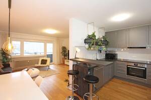 Familien aufgepasst! Möblierte 4-Zi-Whg mit 2 Balkonen in München-Freimann (U6) – 80939 München – Vorschaubild 7