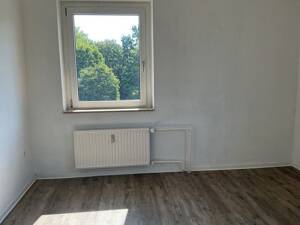 Schnuckelige 2 Zimmer-Wohnung mit Balkon und Einbauküche! – 45139 Essen – Vorschaubild 6