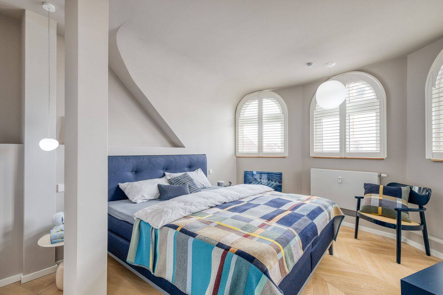 Kernsanierte DG-Wohnung mit Südterrasse in Bestlage Friedenaus – Berlin – Vorschaubild 8