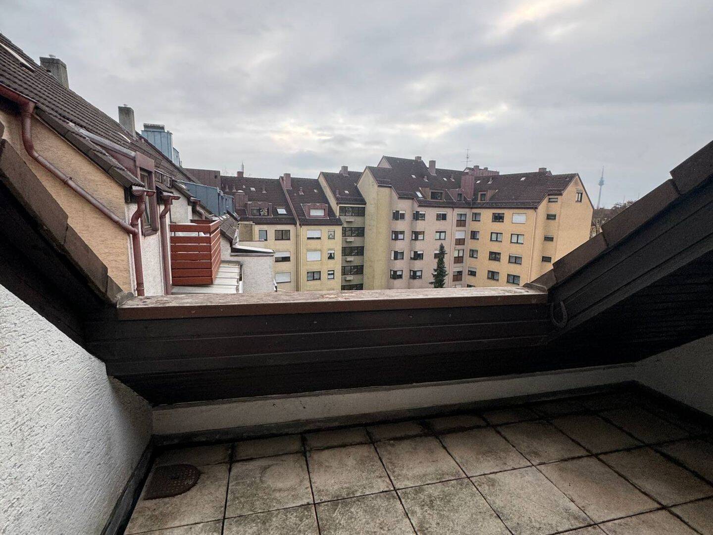 Zentrale 2-Zimmer-Wohnung mit EBK und Balkon in Nürnberg – Nürnberg – Vorschaubild 8