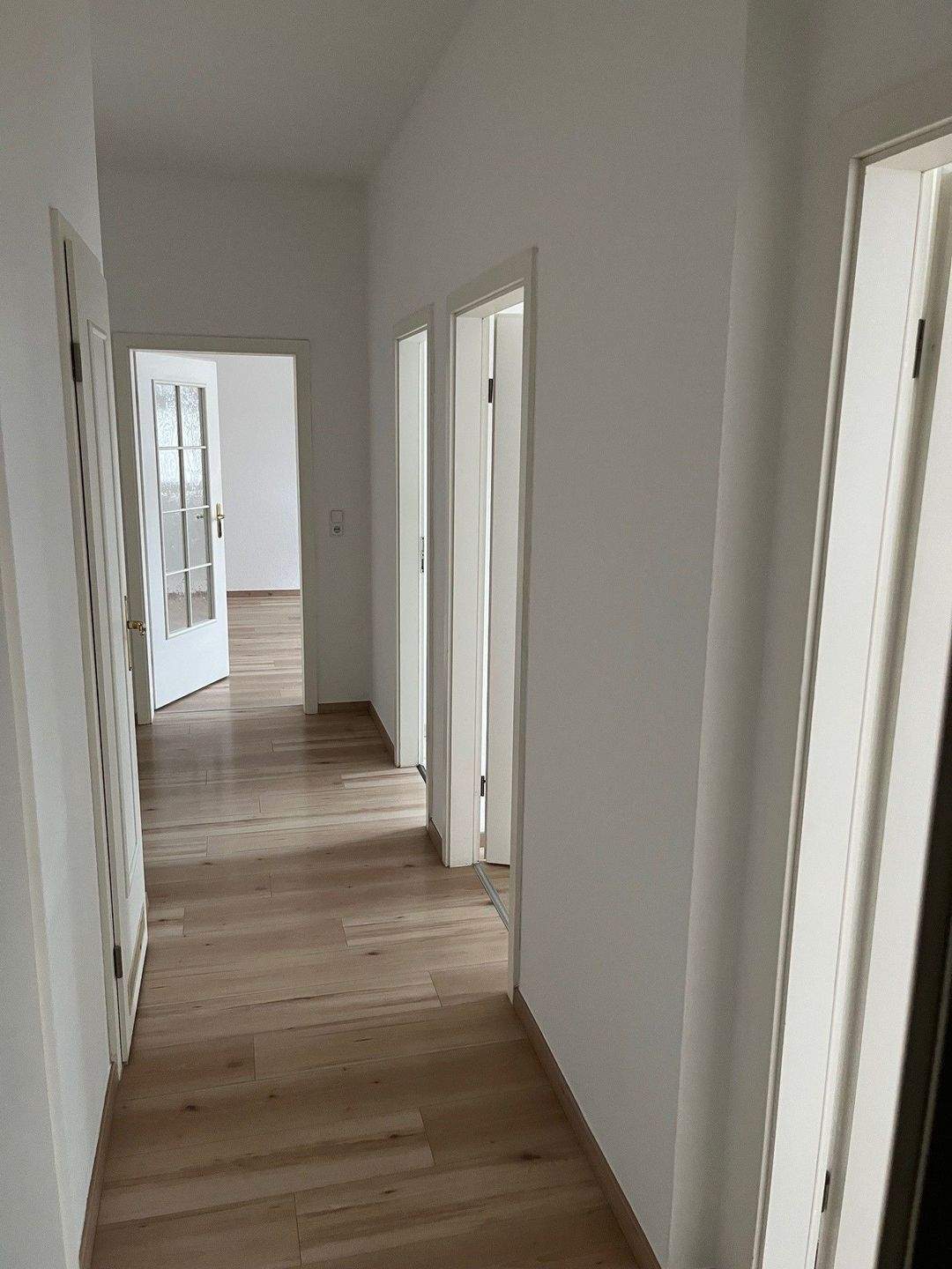 gemütliche 3-Zimmer-Wohnung mit Balkon und Abstellraum in parkähnlicher Wohnanlage – Chemnitz – Vorschaubild 6