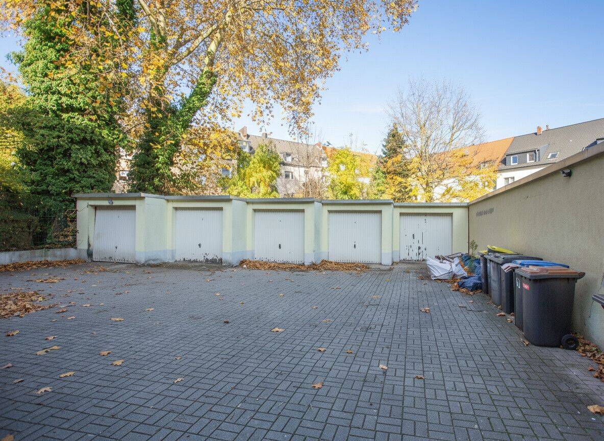 Solides Mehrfamilienhaus mit 13 Wohneinheiten und 17 Garagen in zentraler Lage – Gelsenkirchen – Vorschaubild 7