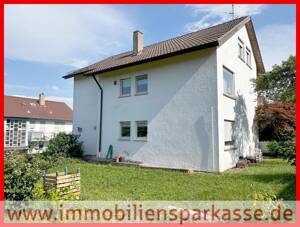 Mehrfamilienhaus mit großem Garten!