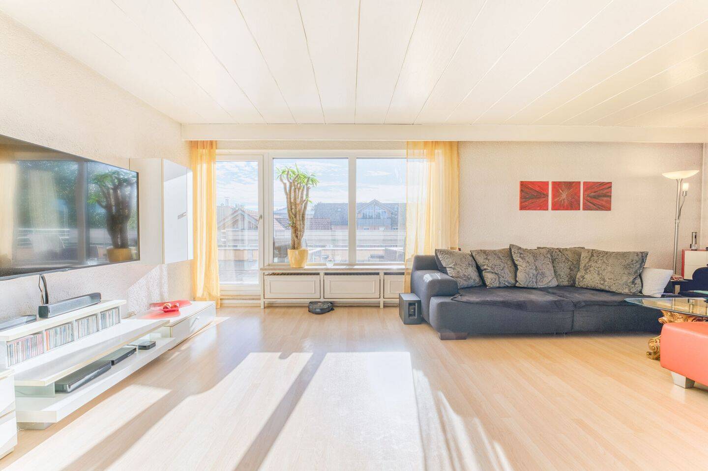 Penthouse-Flair mit Weitblick und großzügiger Terrasse – Wolfratshausen – Vorschaubild 3