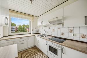 Entspannt wohnen mit Blick ins Grüne - 3 Zimmer mit Balkon! – 22459 Hamburg – Vorschaubild 4