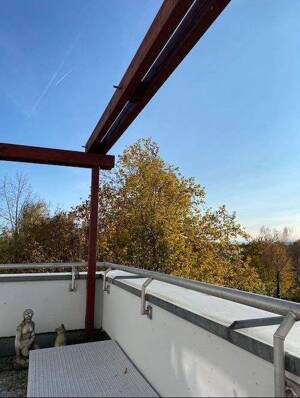 ** Moderne Galerie-Wohnung mit toller Dachterrasse in S-Bahn-Nähe ** – 85551 Kirchheim bei München – Vorschaubild 1