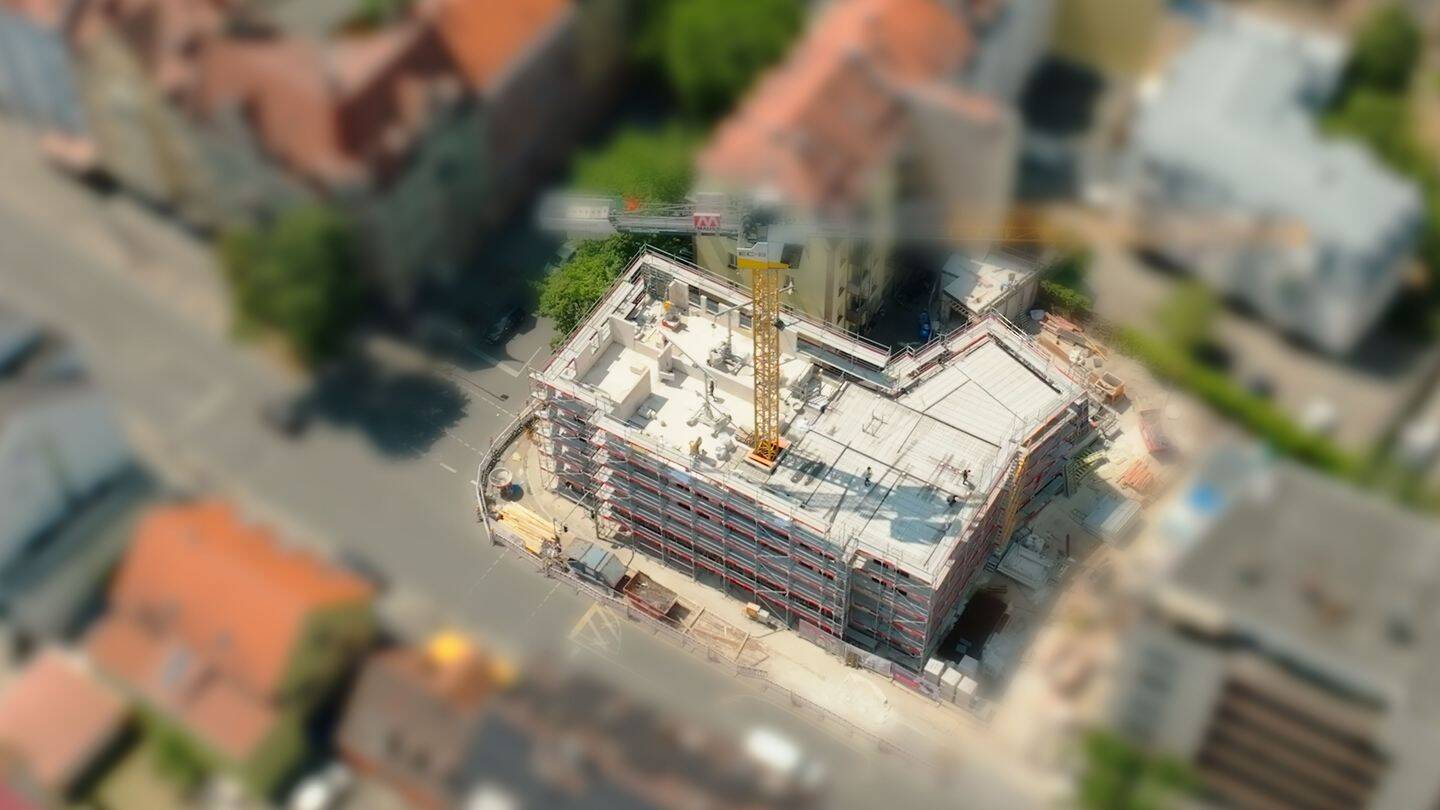 Große Mansardenwohnung mit Dachterrasse - Nähe U-Bahn, großer Balkon, Top Infrastruktur, Rohbau fast fertig – Nürnberg – Vorschaubild 5