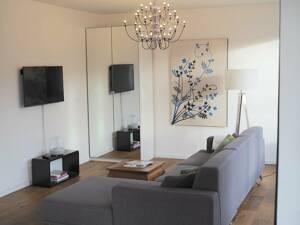 Lichtdurchflutete Wohnung an der Alster mit Balkon – 20149 Hamburg – Vorschaubild 3