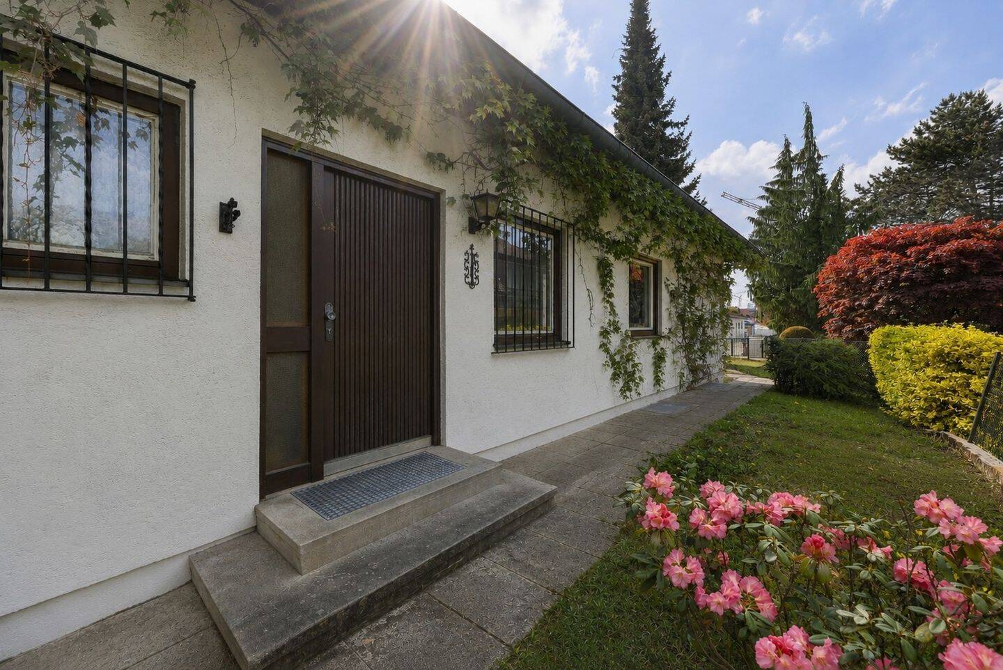 Einfamilienhaus mit großem Potenzial auf über 1.000 m² Grundstück in Waldperlach – München – Vorschaubild 7