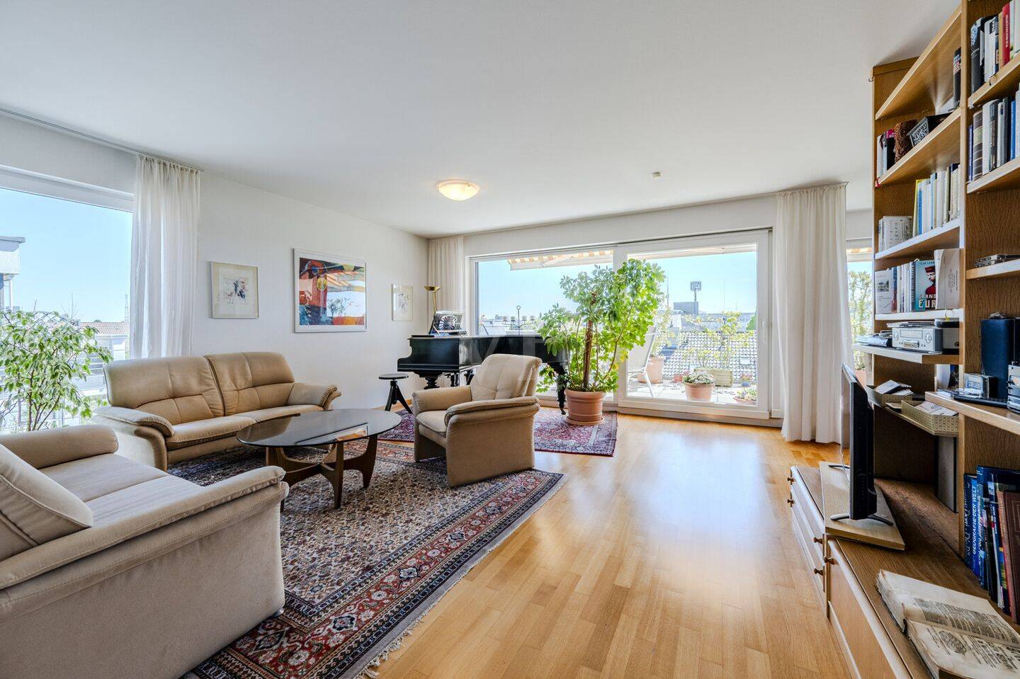 3 Zimmer Penthouse mit sonniger Südterrasse und Tiefgaragenstellplatz – Stuttgart – Vorschaubild 3