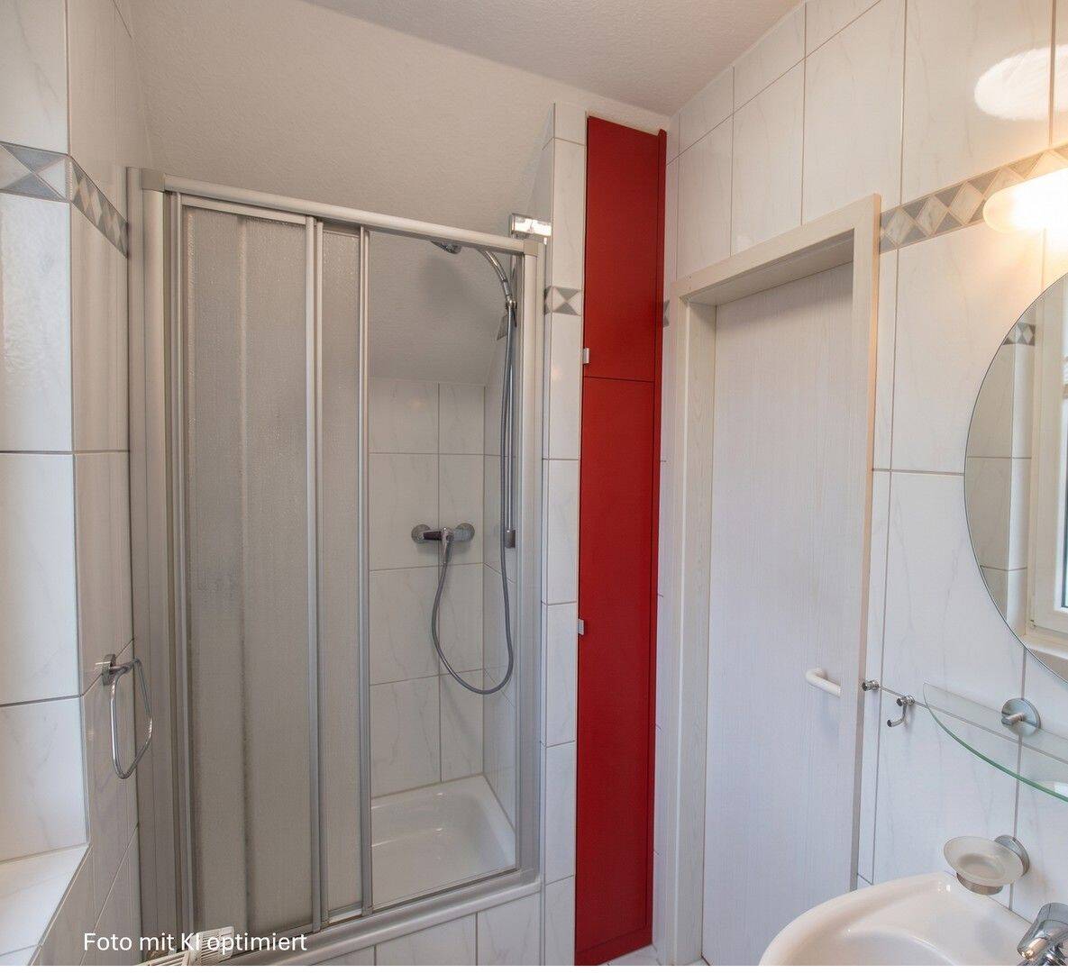 Helle Maisonette mit ausgebautem Spitzboden und 2 Stellplätzen – Haan – Vorschaubild 9