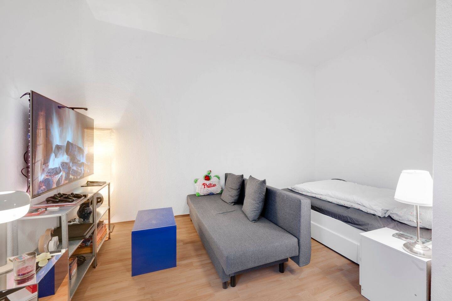 Ein-Zimmer-Altbauwohnung in Berlin-Lichtenberg – Erwerb im Gebotsverfahren – Berlin – Vorschaubild 4