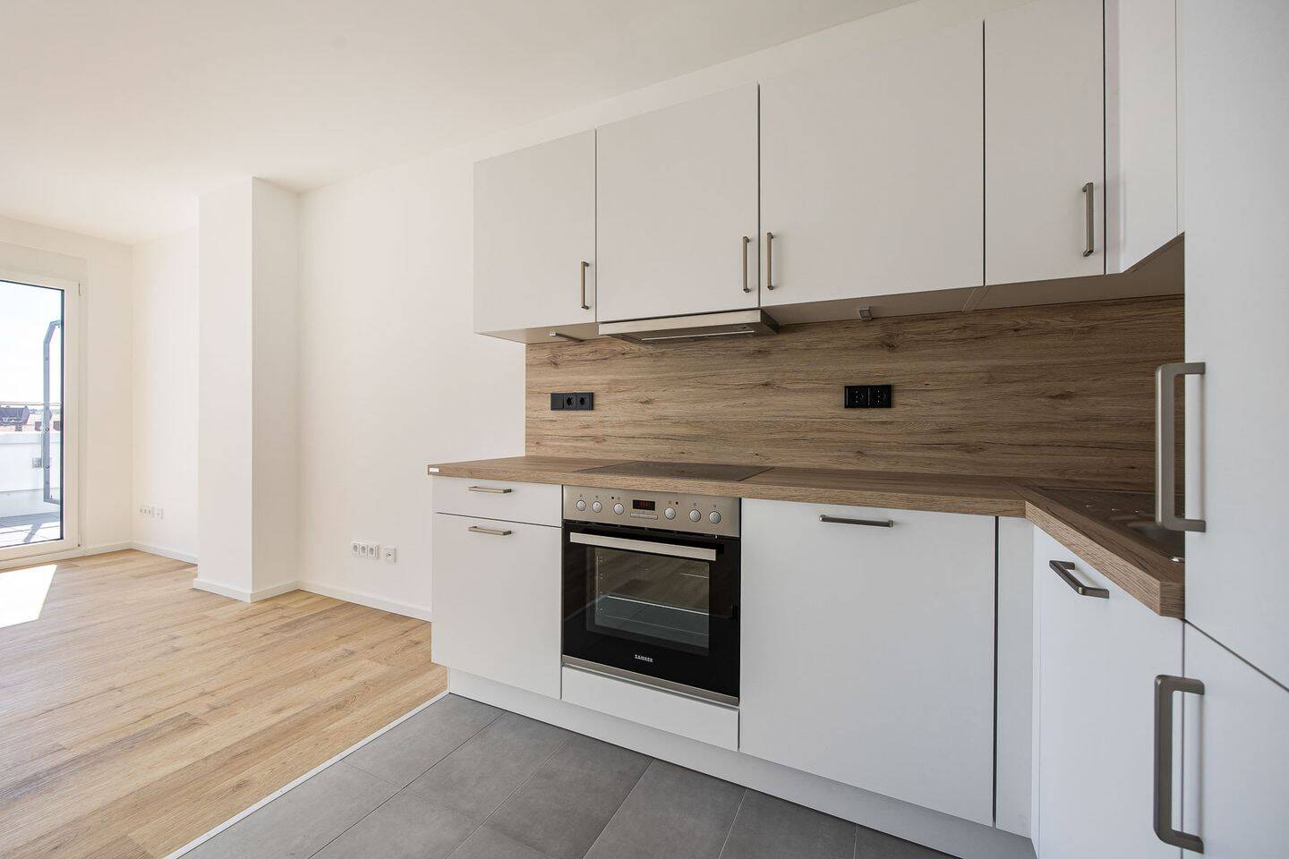 Charmante 1-Zimmer-Wohnung mit Einbauküche in guter Lage – Nürnberg – Vorschaubild 2