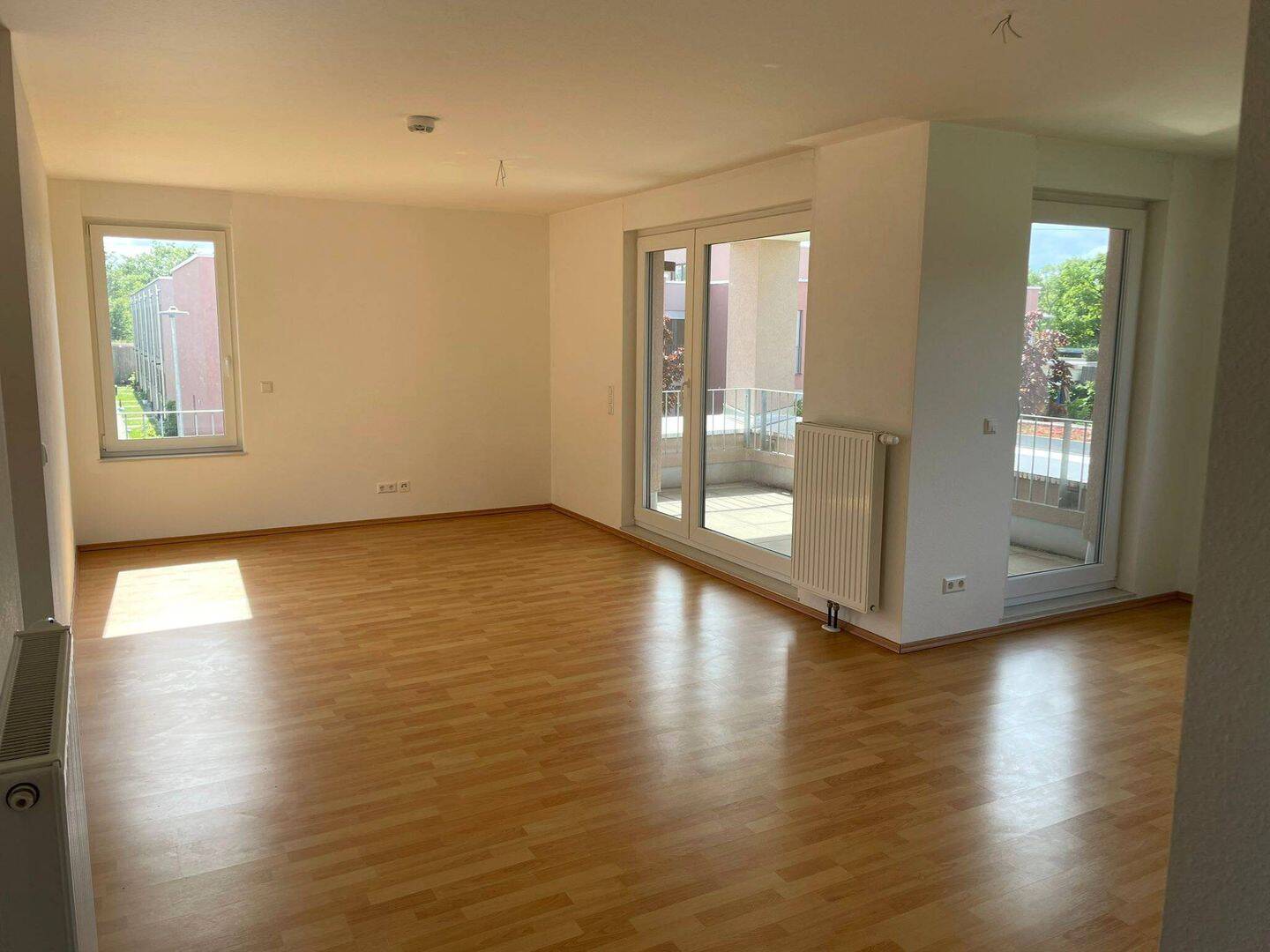 Stilvolle 3-Zimmer-Wohnung mit Einbauküche und Balkon