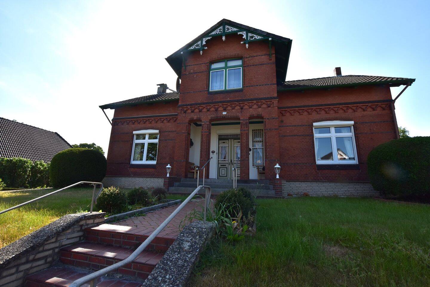 Historisches Einfamilienhaus in beliebter Lage auf großem Grundstück