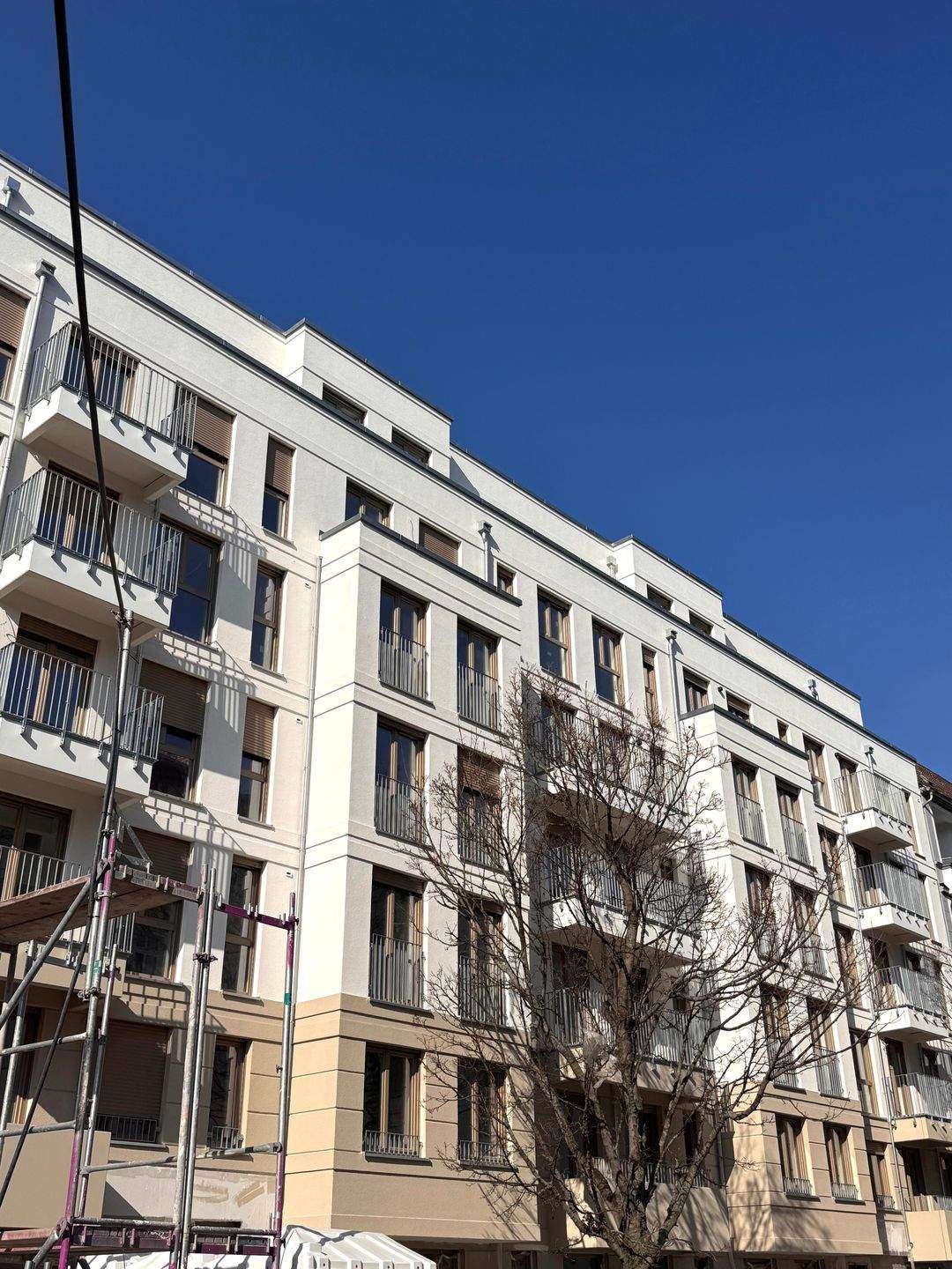Moderne 2-Zimmer mit Balkon & Wallbox – Prenzlauer Berg Idylle – Berlin – Vorschaubild 2