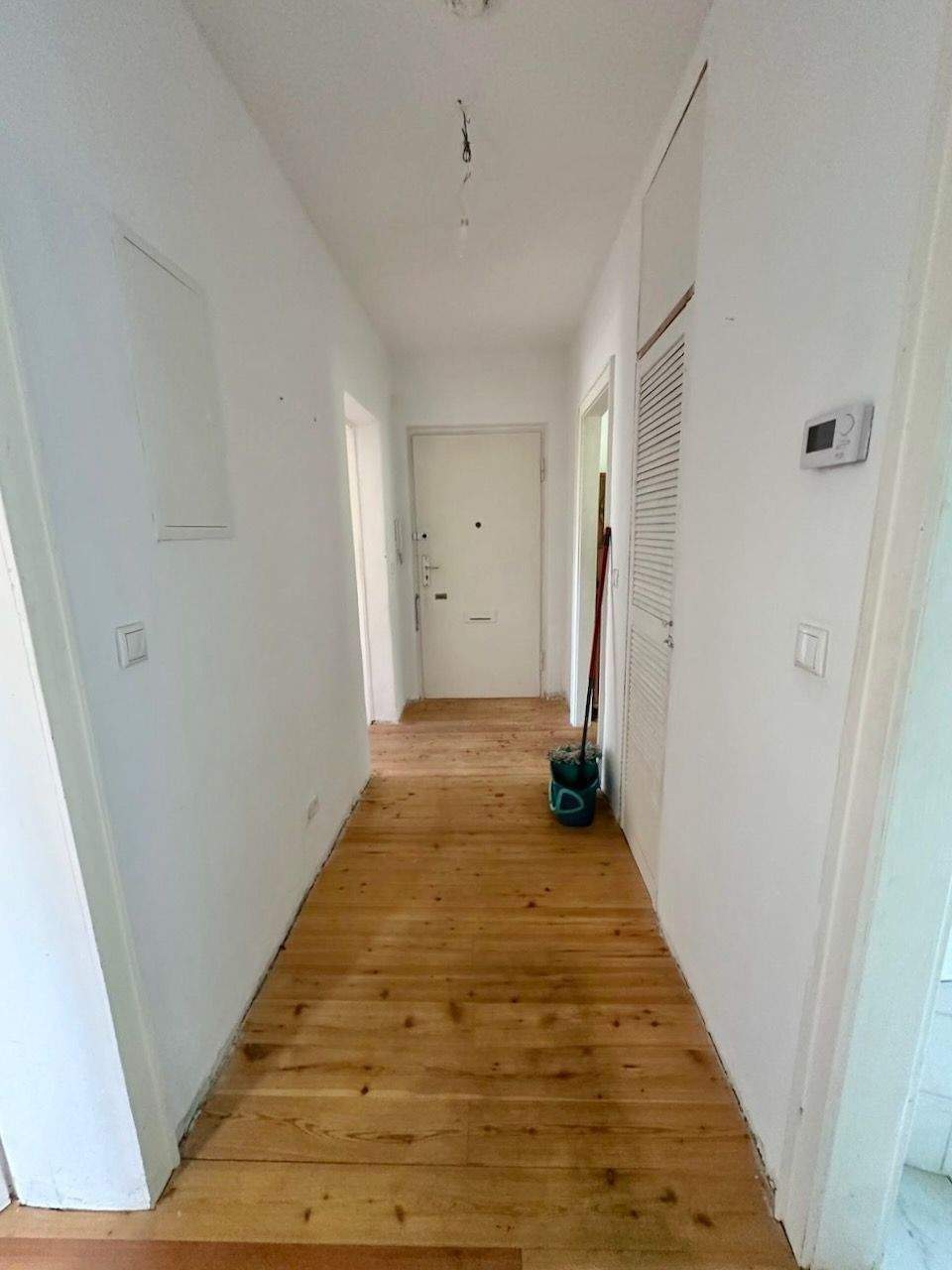 CA. 98 m² WOHN-/NUTZFLÄCHE - WOHNUNG MIT BALKON + DACHBODEN MIT POTENZIAL - BELIEBTE, URBANE LAGE – Berlin – Vorschaubild 2