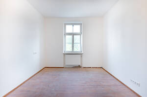 VERMIETUNG: Neu renovierte 2-Zimmer Wohnung in Grombühl – 97080 Würzburg – Vorschaubild 2