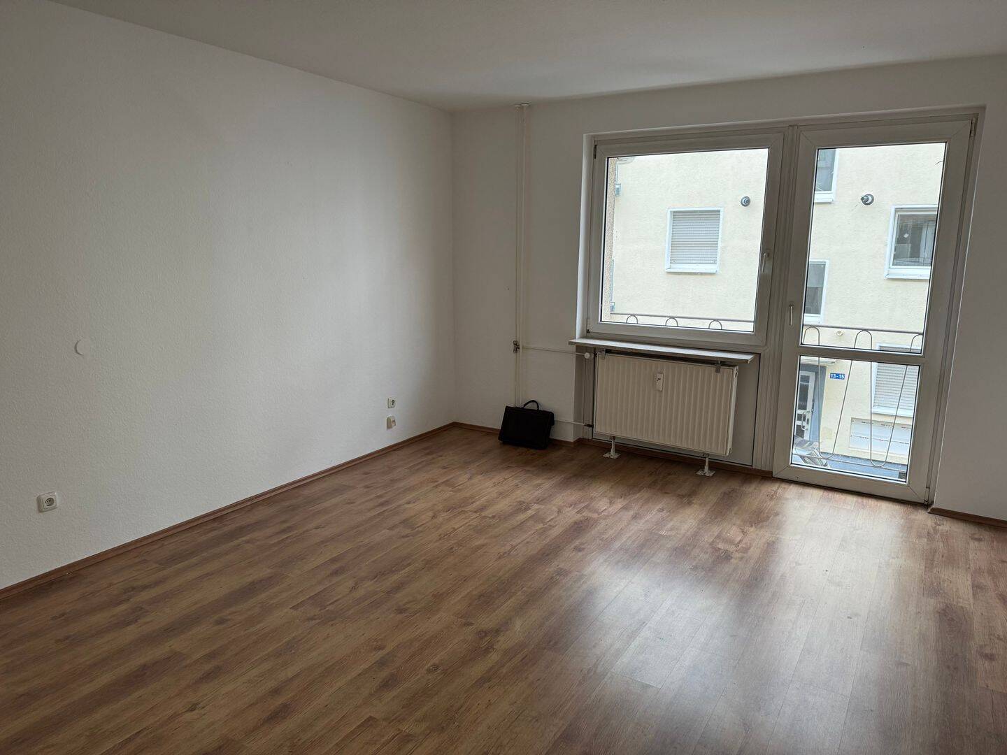 Heimeliges, kleines Nest sucht neuen Hausherrn ! – Wiesbaden – Vorschaubild 6