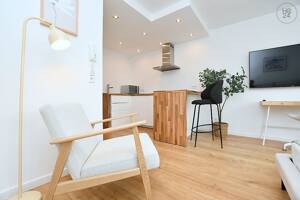 Modern möbliertes Apartment mit Balkon in Stuttgart Mitte – 70190 Stuttgart – Vorschaubild 6