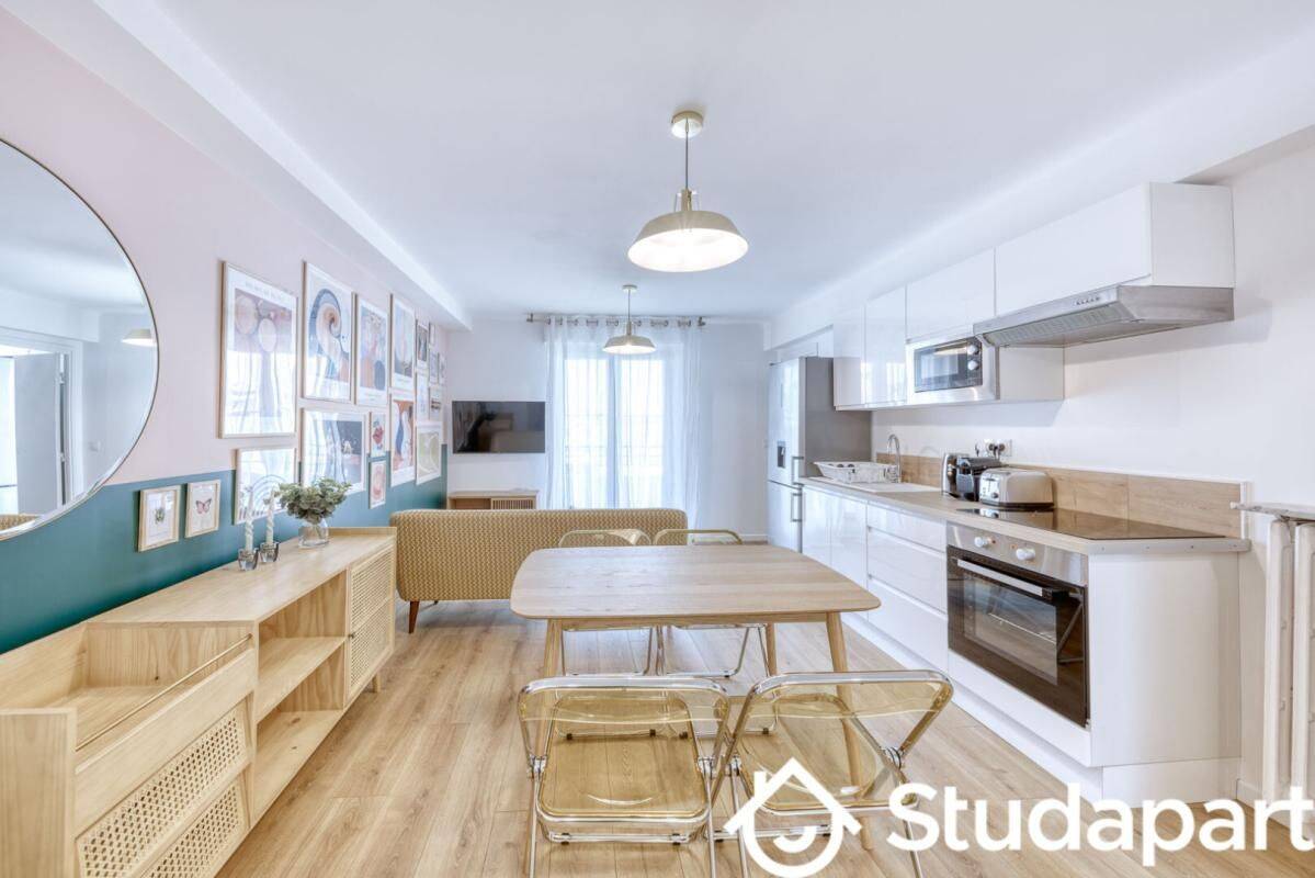 1 pièce 11 m² · à Antibes · 11 m² · 595 €/mois