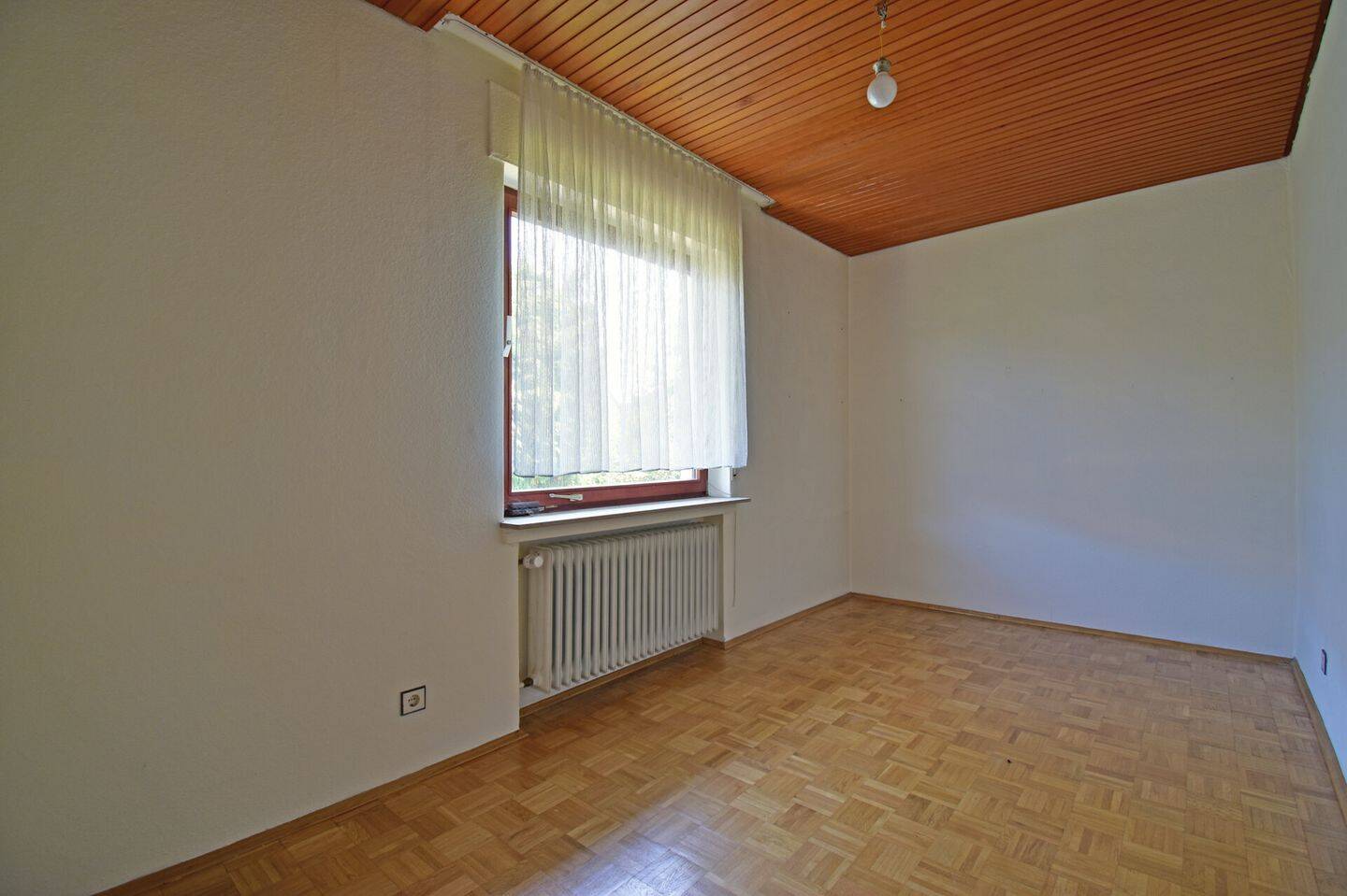Walmdachbungalow auf 1.264 m² Traumgrundstück in begehrter Lage von Harleshausen – Kassel – Vorschaubild 4