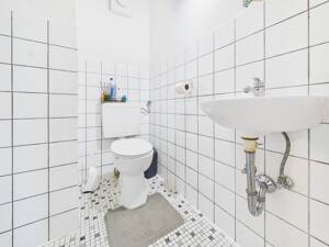 Durchdachter Wohntraum: 4 Zimmer, zwei Balkone und Tiefgarage – 76229 Karlsruhe – Vorschaubild 9