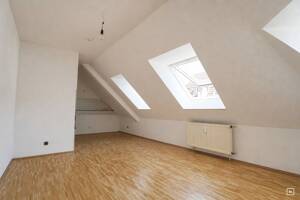 Helle ca. 45m² große 2-Zimmer-Dachgeschosswohnung mit Tageslichtbad – 58089 Hagen – Vorschaubild 2