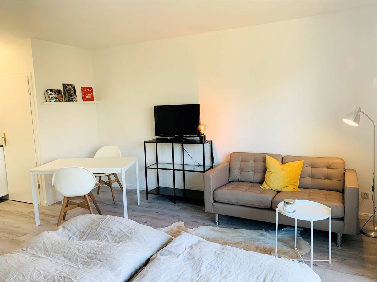 ++ BARRIEREFREIES APPARTEMENT MIT BALKON UND AUFZUG ++ – Solingen – Vorschaubild 8