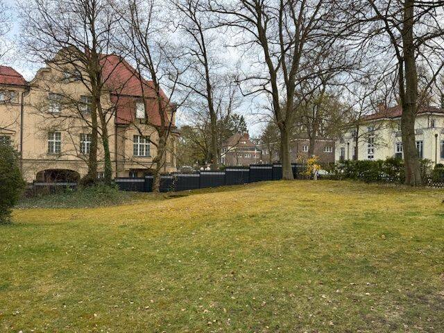 SAFE AREA - ausgezeichnete Wohnlage im Herzen von Grunewalds – Berlin – Vorschaubild 8