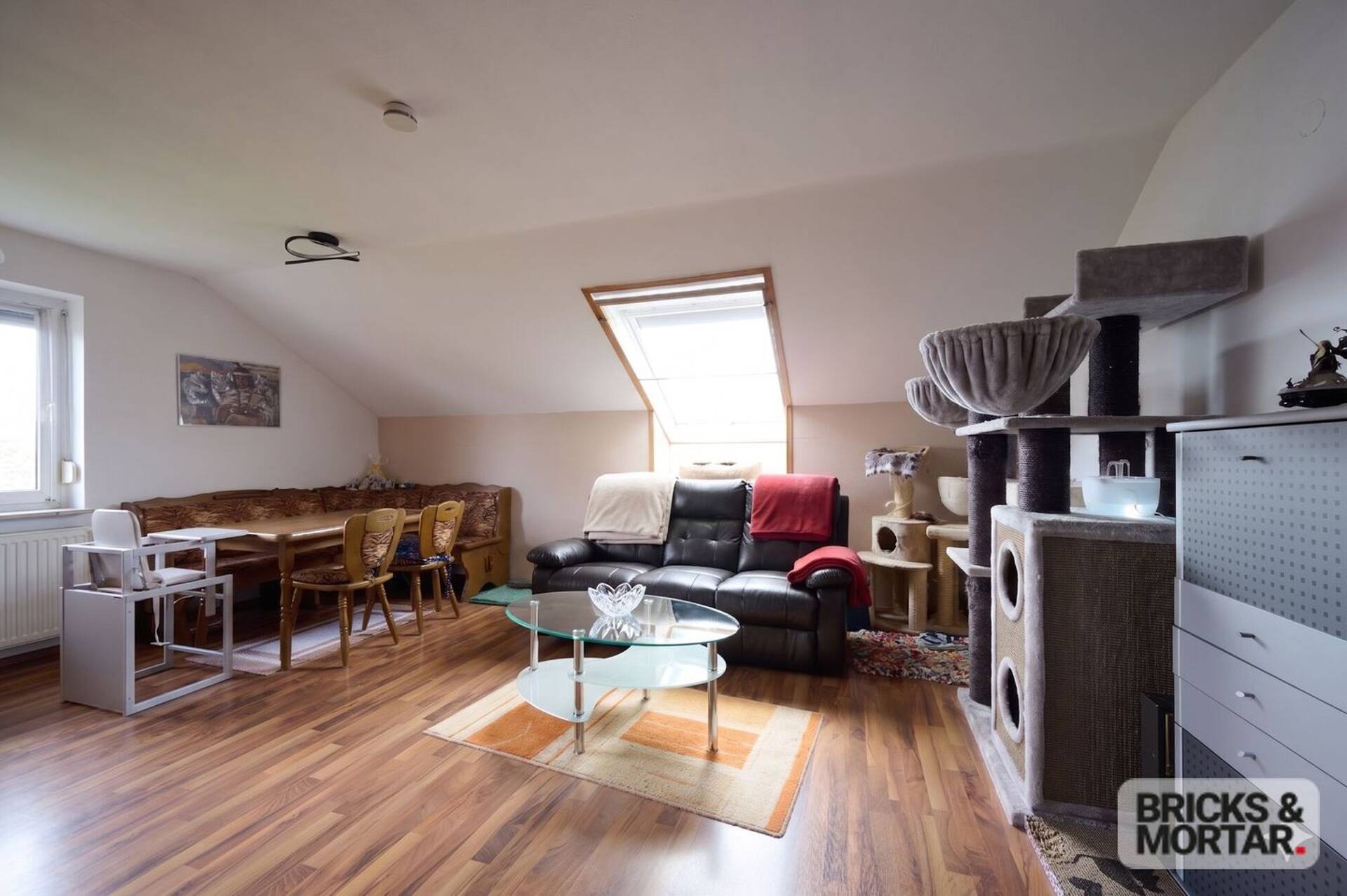 Haus in 89335 Ichenhausen mit 280 m² kaufen