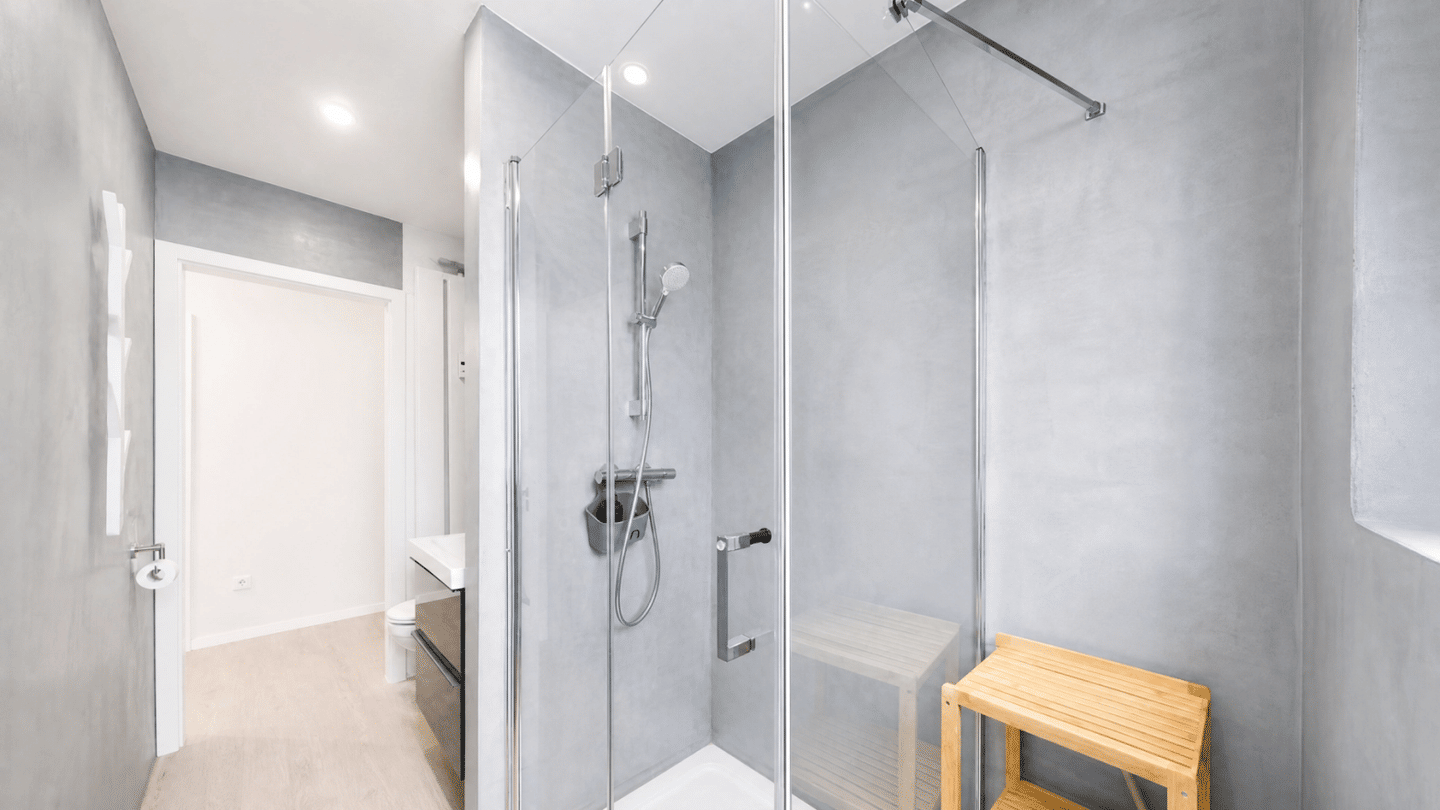 Modern wohnen ohne Renovierungsaufwand - Voll möblierte 2-Zimmer-Erdgeschosswohnung mit barrierefreiem Zugang in NBG – Nürnberg – Vorschaubild 9