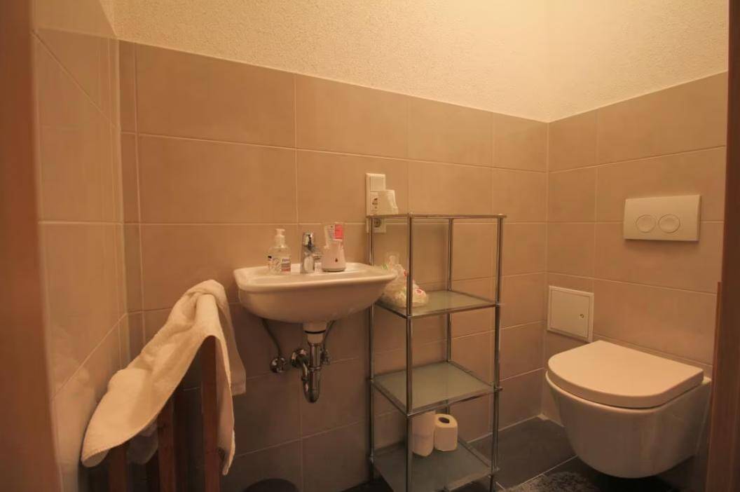 Seniorengerechte 3-Zimmer-Wohnung mit Aufzug, Loggia in Dortmund-Brackel – Dortmund – Vorschaubild 9