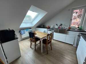 #modernes Zimmer, in toller WG Wohnung #Balkon #2 Bäder #Fahrstuhl #Fahrradraum – 7745 Jena – Vorschaubild 5