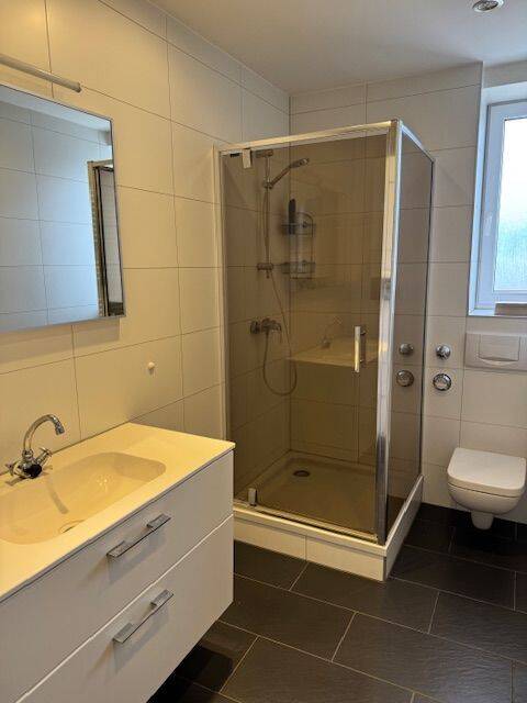 Sbr.-Rußhütte * schicke 3 ZKB * hohe Decken * EKB * modernes Bad * Balkon – Saarbrücken – Vorschaubild 5