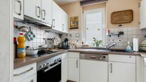 Attraktive Zwei-Zimmer-Wohnung unweit des Müggelsees mit sonnigem Balkon und Tiefgarage – 12587 Berlin – Vorschaubild 9