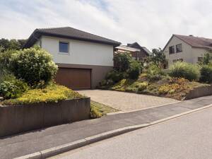 Gemütliches Einfamilienhaus mit Kamin, Garten & Doppelgarage in Fröndenberg – 58730 Fröndenberg/Ruhr – Vorschaubild 3