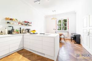 Altbaujuwel in Bestlage - 3,5 Zimmer mit Südwestbalkon am Prinzregentenplatz – 81675 München – Vorschaubild 3