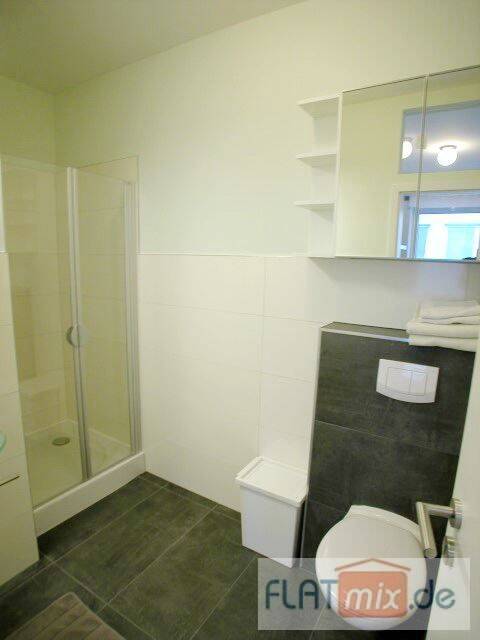 FLATmix.de / City-Lage, renoviertes und modern möbliertes Apartment – Bielefeld – Vorschaubild 9