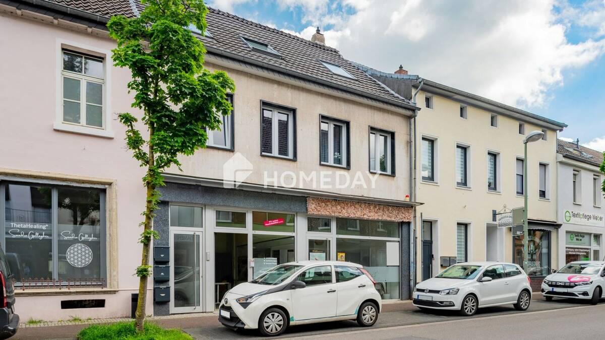 Charmantes Wohn- und Geschäftshaus mit stabilen Mieteinnahmen und umfangreichen Sanierungen – 47839 Krefeld – Bild 1 von 9
