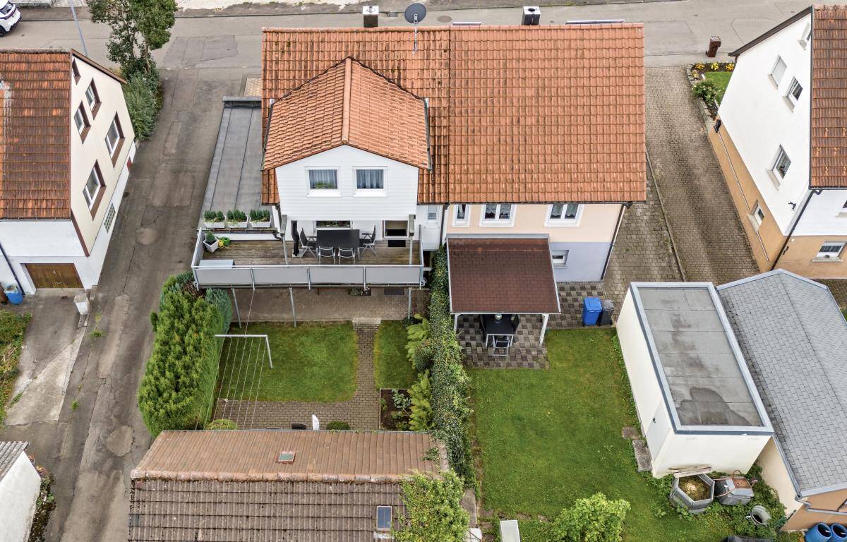Sonnige, gemütliche DHH mit Garage in ruhiger Lage von Albstadt-Tailfingen! – Albstadt – Vorschaubild 3