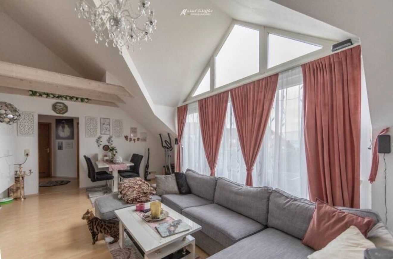 Nachmieter für 3-Zimmer Dachgeschossswohnung