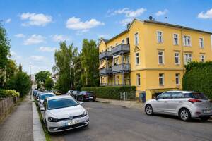 Kapitalanleger aufgepasst +++ Hübsche, vermietete 2-Raum-Wohnung mit Sonnenbalkon in guter Wohnlage – 1159 Dresden – Vorschaubild 3