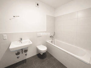 antaris Immobilien GmbH ** 3-Raum-Wohnung am Steigereck - Großzügiges Wohnen mit zwei Bädern ** – 99096 Erfurt – Vorschaubild 9