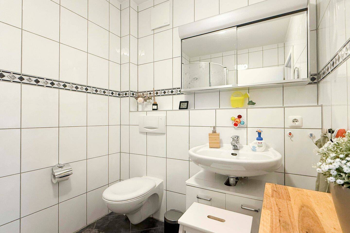 Modernes Wohnen in attraktiver Lage: 3-Zimmerwohnung mit Terrasse und 2 Stellplätzen in BI-Quelle – Bielefeld – Vorschaubild 5