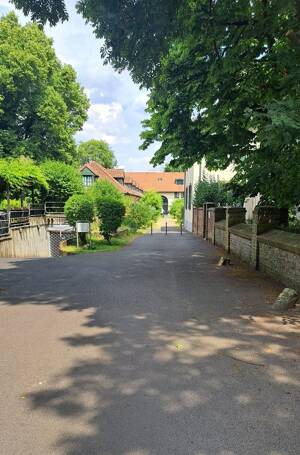 Alt-Engeldorfer Hof: 2-Zimmerwohnung im historischen Ambiente – 50997 Köln – Vorschaubild 2