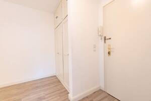 Großzügige 3-Zimmer-Dachgeschosswohnung ?in ruhiger zentraler Wohnlage – 22043 Hamburg – Vorschaubild 3